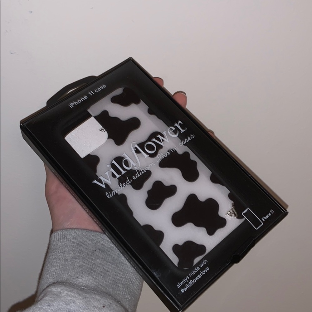wildflower iPhone 11 cow print phone case